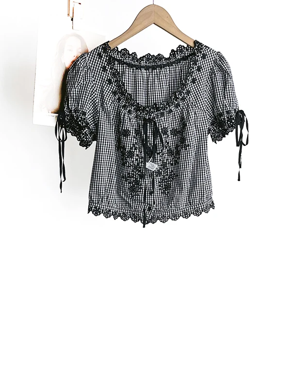 جديد صيف 2025 منقوشة طباعة مطرزة irt كبيرة مستديرة Ne Bubble Sve المرأة سليم صالح ort Sve بلوزة قطن