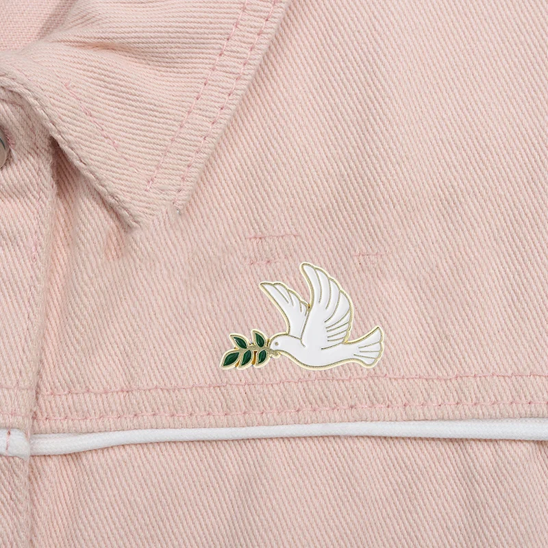 

Брошь с изображением птиц, голуби мира, оливковая ветка, эмалированная булавка, голубь, металлический значок, сумки для одежды, аксессуары, брошь, подарки для друзей