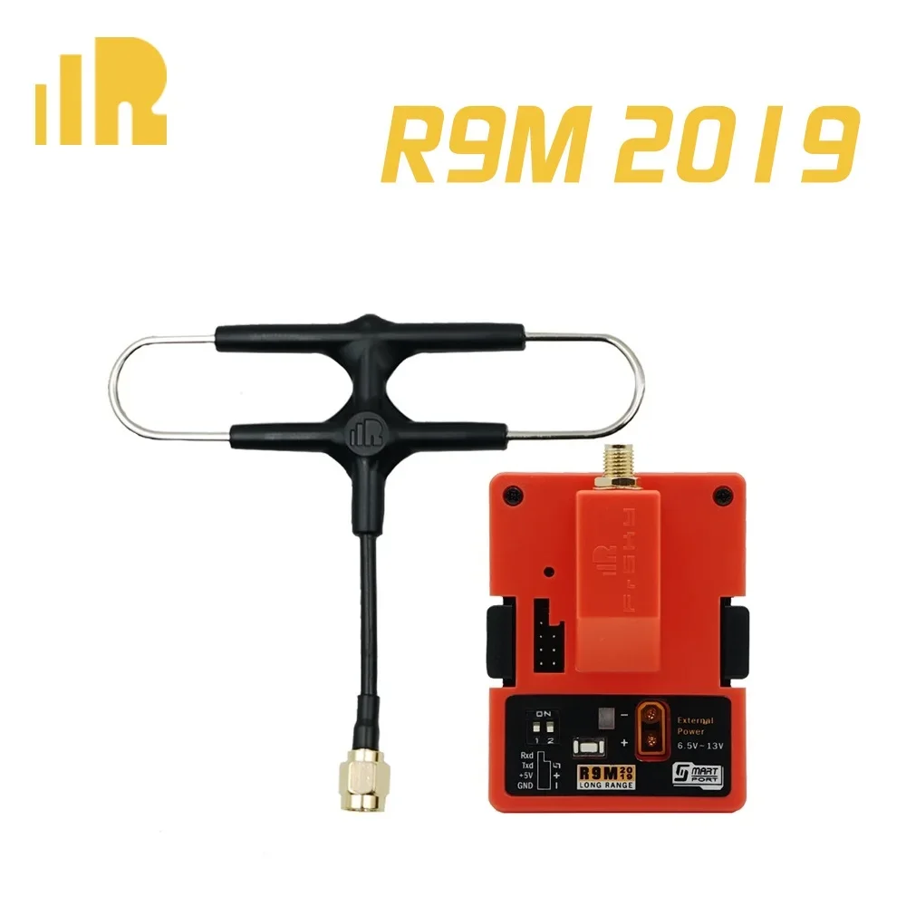 FrSky R9M 2019 with mounted Super 8 Antenna 900MHz Long Range Module