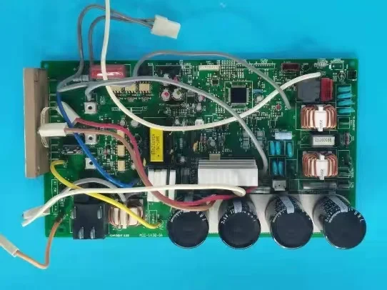 

Applicable to the original brand new circuit board MCC-1438-04 of Toshiba air conditioning