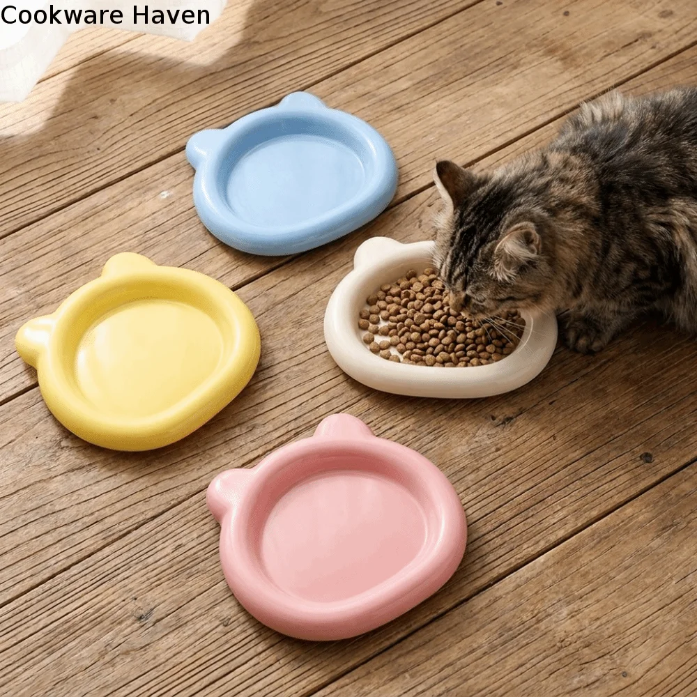 Plastic Bear Shaped Pet Plates Colorful Food Grade Pet Snack Dish Unbreakable Stackable Cat Food Plates for Pet Meals