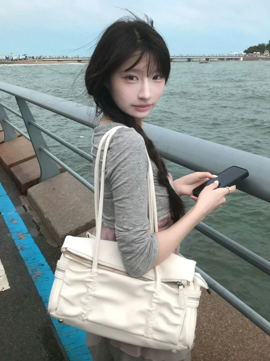 韓国風、夏らしい3点セット。女性用、レーストリムのキャミソー - Lace Ribbon Trim のレビューと価格