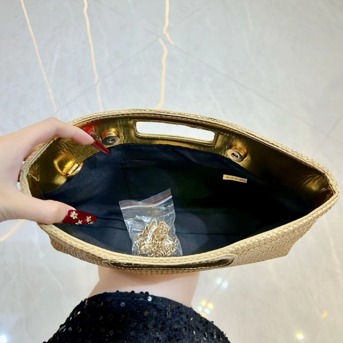 

Новая модная женская тканая сумка со съемной цепочкой, сумка через плечо, праздничная сумка с магнитной синей застежкой