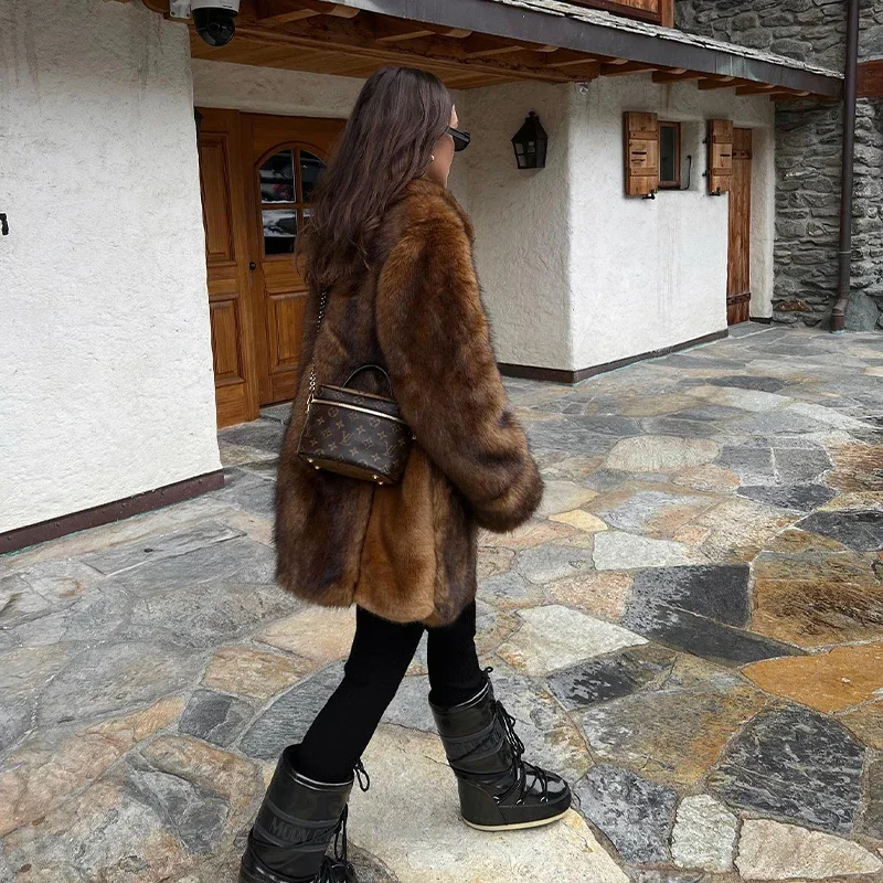 Vintage Brown Gradient Fluffy Fur Lined Jacket Winter Warm Old Money Iconic Stunning Parka Outwear Fashion Vibe Snow Outfits