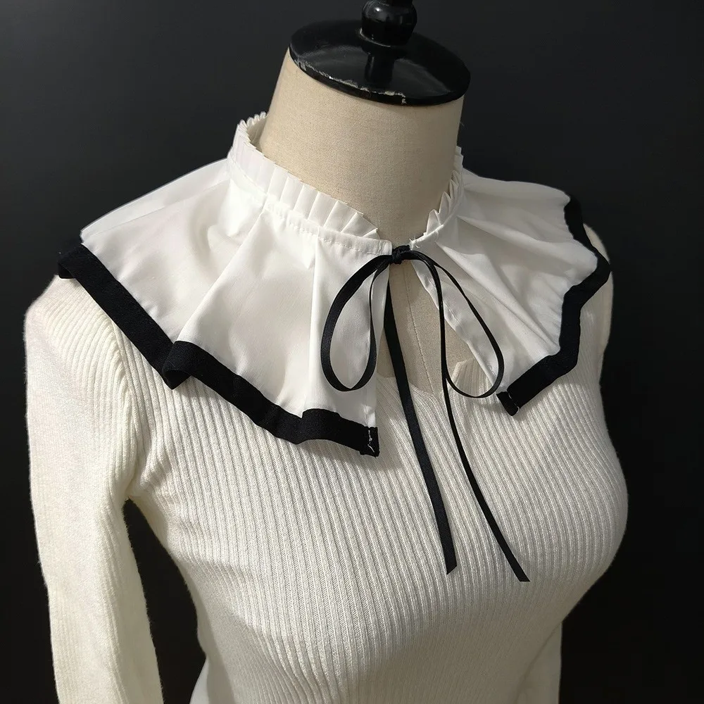 Stile retrò Lolita Colletto finto Nero Bianco Design pieghettato Collo Ruff Scialle per costume da clown staccabile a doppio strato