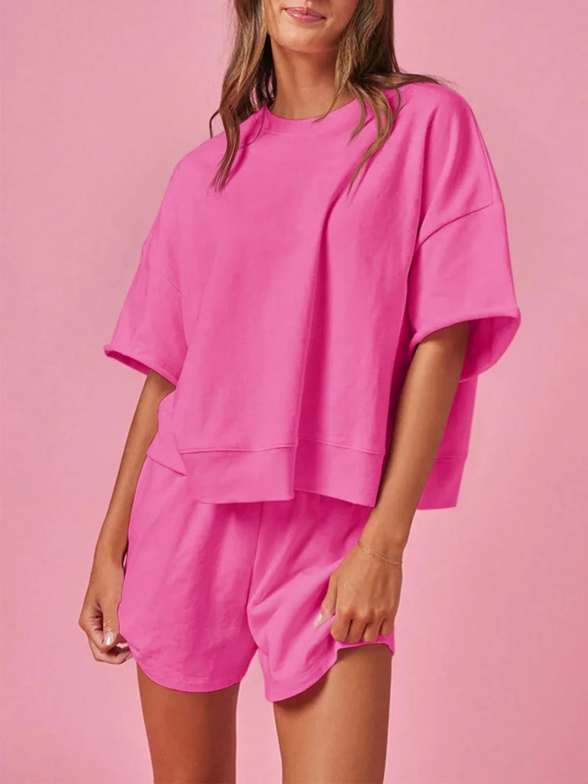 

Женский комплект из 2 предметов: укороченный свитшот оверсайз и шорты с высокой талией, повседневный уличный комплект для отдыха