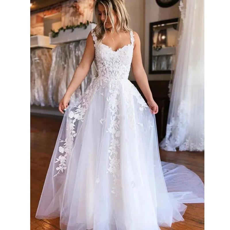 

Lace Appliques Boho Wedding Dresses V-neck A-line Straps Bridal Gowns Lace Up Back