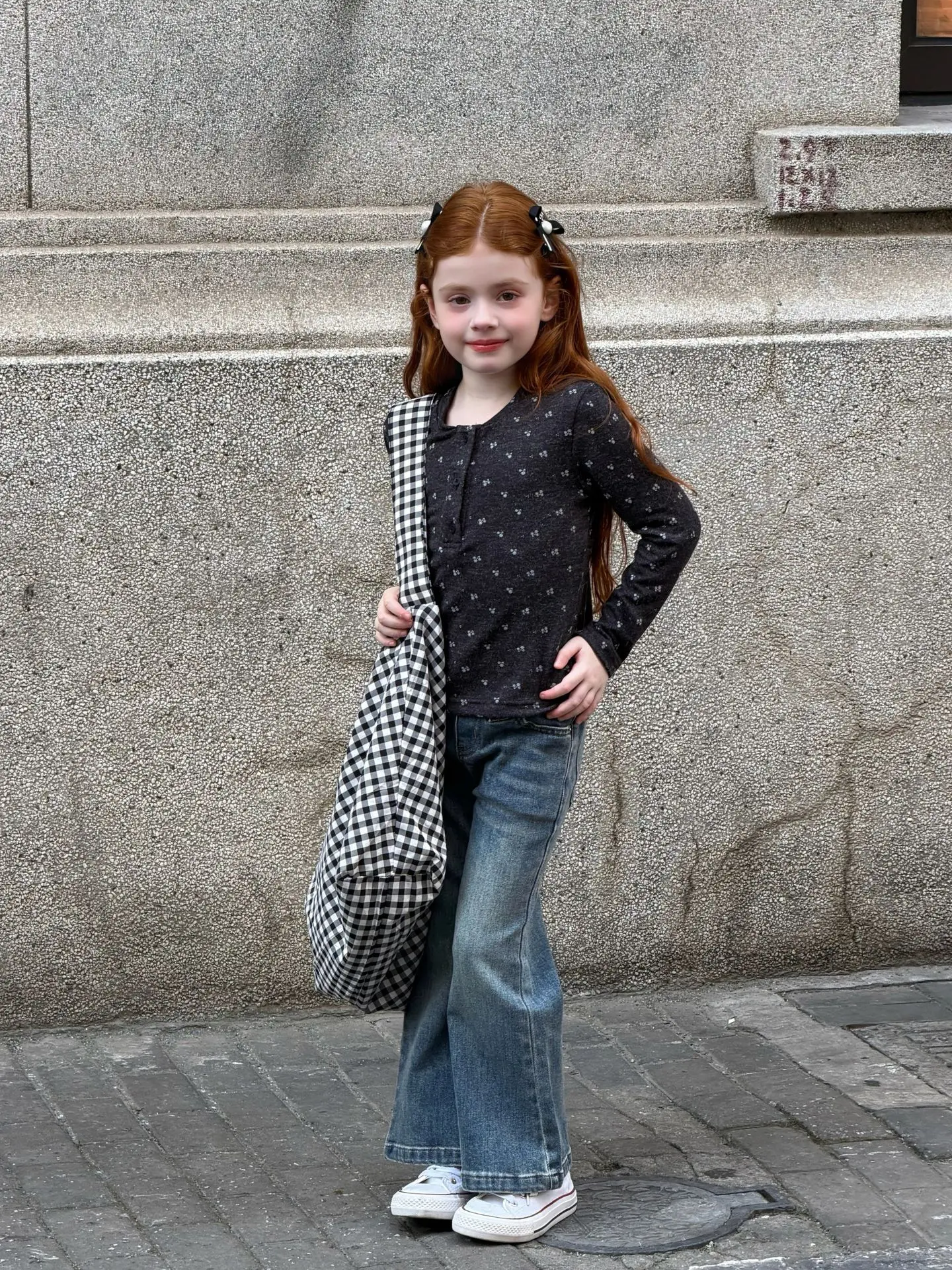 2026 Fall Girls Mid Rise Elastic Waist Slim Fit Nice Versatile Fashion Solid Denim Flare Pants Fall New Long Pants