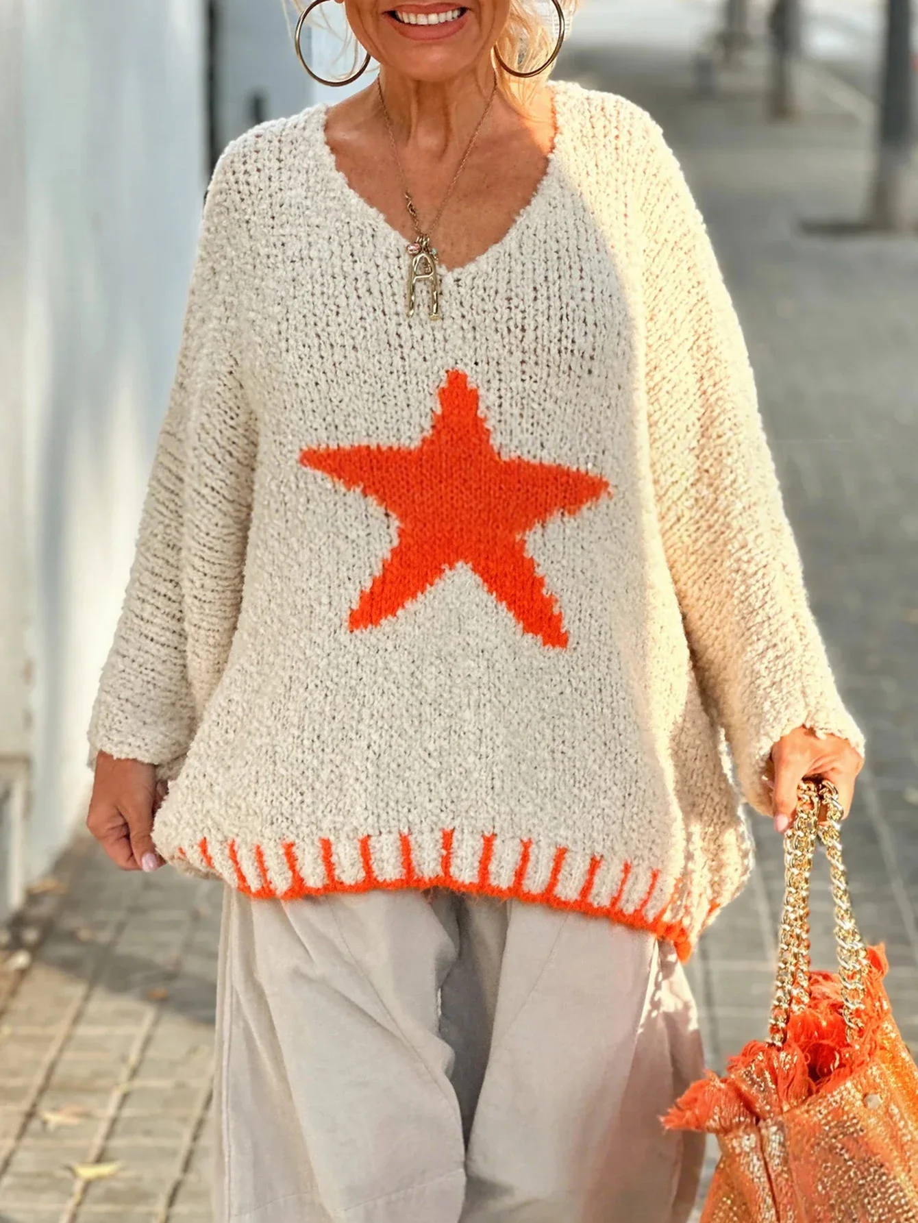 

Женские свитера, осенне-зимние модные удобные повседневные свитера свободного покроя с длинными рукавами и v-образным вырезом с принтом звезд 2025 года