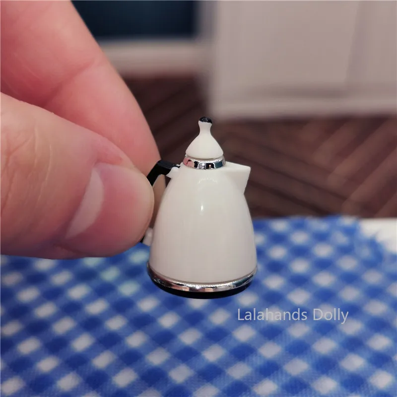 1:12 بيت الدمية محمصة صغيرة على الطراز الحديث، نموذج غلاية لمطبخ بيت الدمية، ملحقات تزيين أثاث غرفة المعيشة