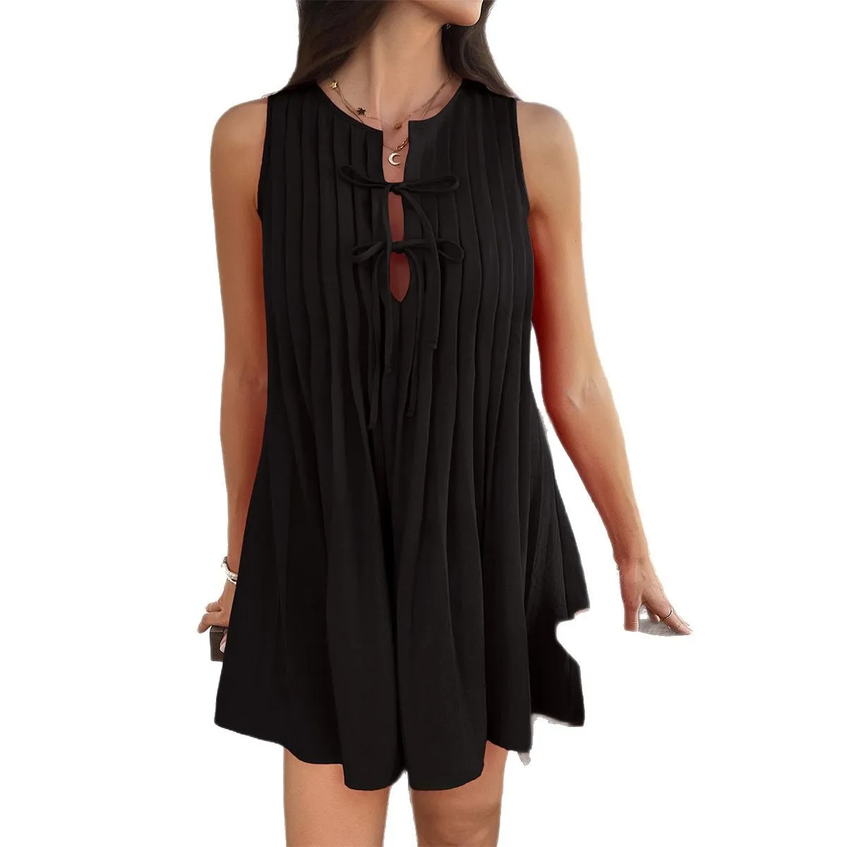 High Quality Hot Selling 2025 Leisure Vacation Style Solid Color Lace Up Pleated Sleeveless Jumpsuit Short Dress Wholesale Women