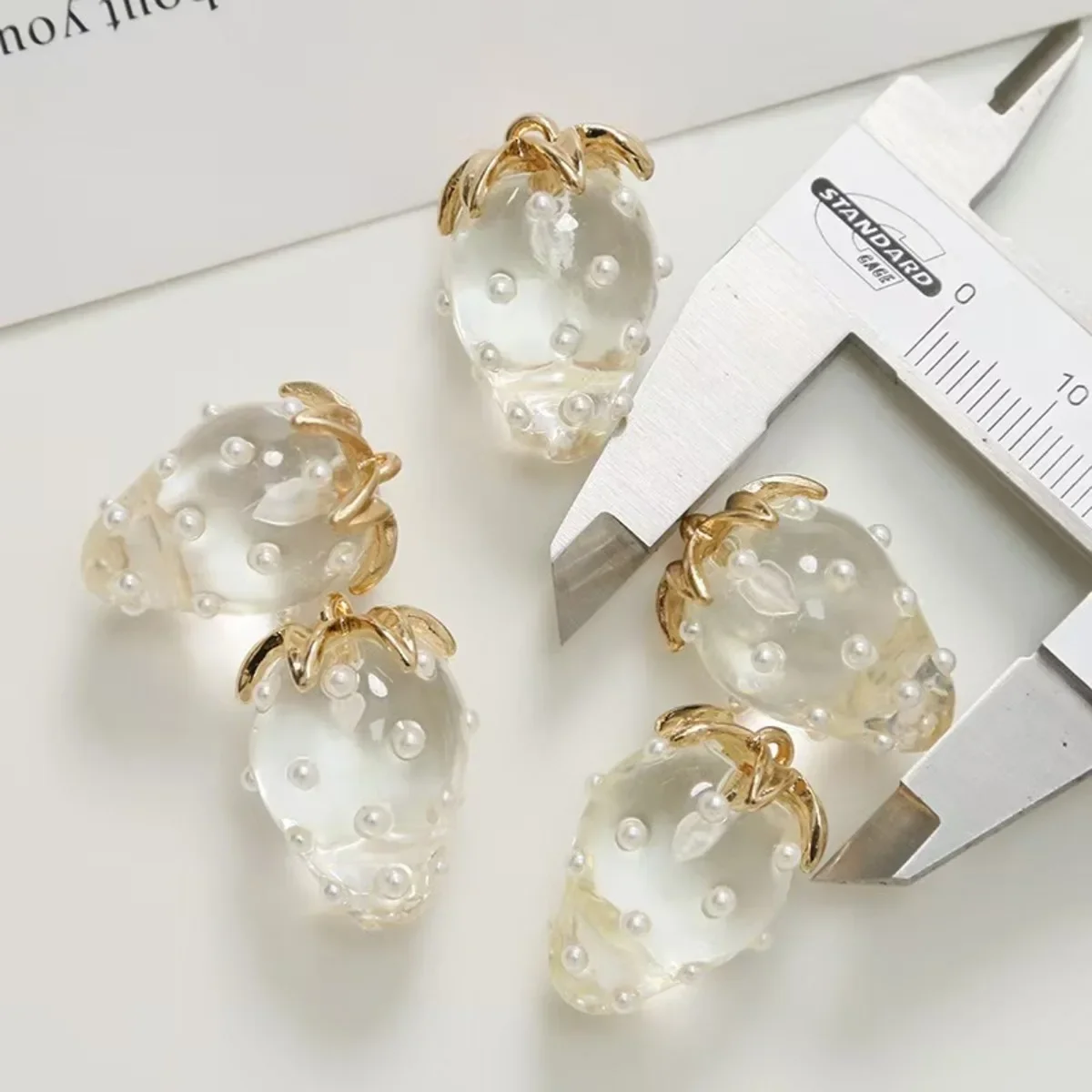 1PC 3D Resin Sweet Strawberry Shape Fruit Pendant Charms For DIY Jewelry Making Earring Necklace Bracelet Keychains Accessories image 3