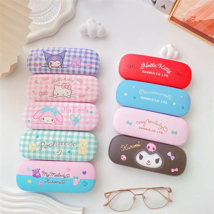 Sanrio Hello Kitty Cinnamoroll Kuromi custodia per occhiali miopia scatola portaoggetti per occhiali Anime Kawaii Cute Creative Travel Portable Girls