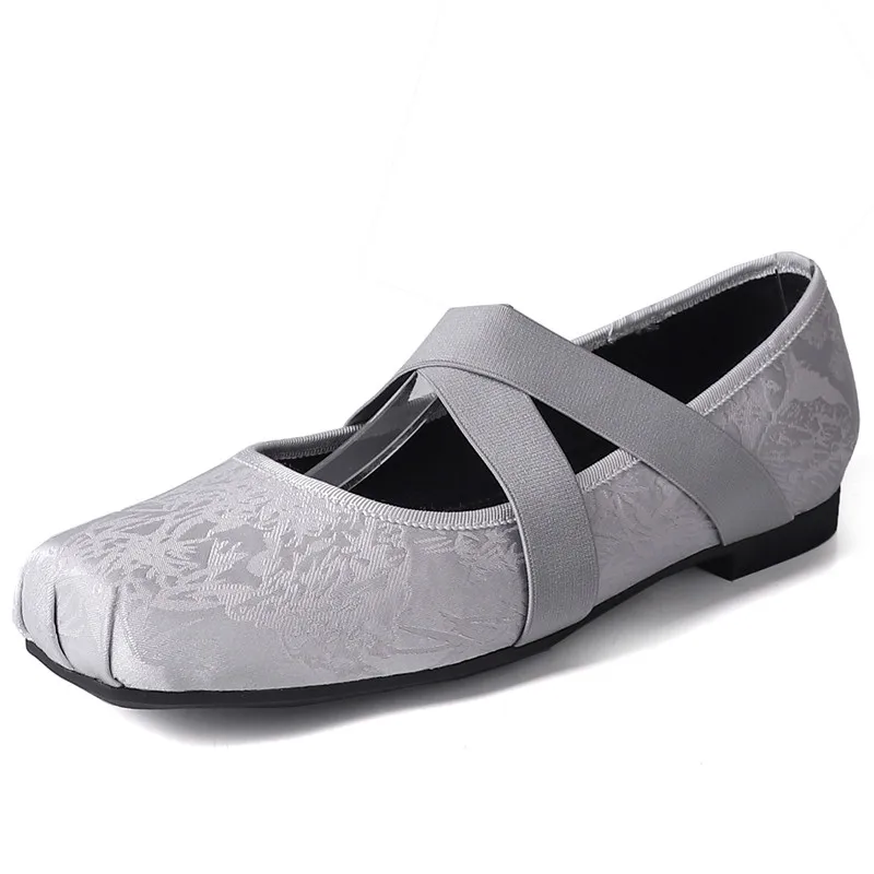 אופנתית סקסית אופנתית חדשה רקומה מודפסת נעליים קסומות משי וסאטן נוחות לנשים נעלי בלט