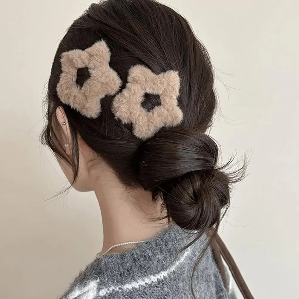 Plush Five-pointed Star Hairpins Side Bangs BB Clip Cute Soft Sweet Hollow Hairpin Girls Y2K Metal Snap Clips Hair Accessories