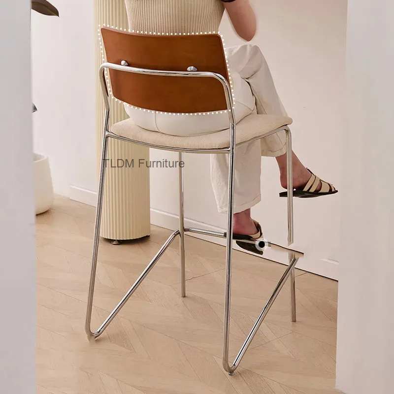 

Chairs Minimalist Relaxing Bar Barstools Aesthetic Comfortable Cream Make Up Living Room Design Sillas Lounge Suite Furniture