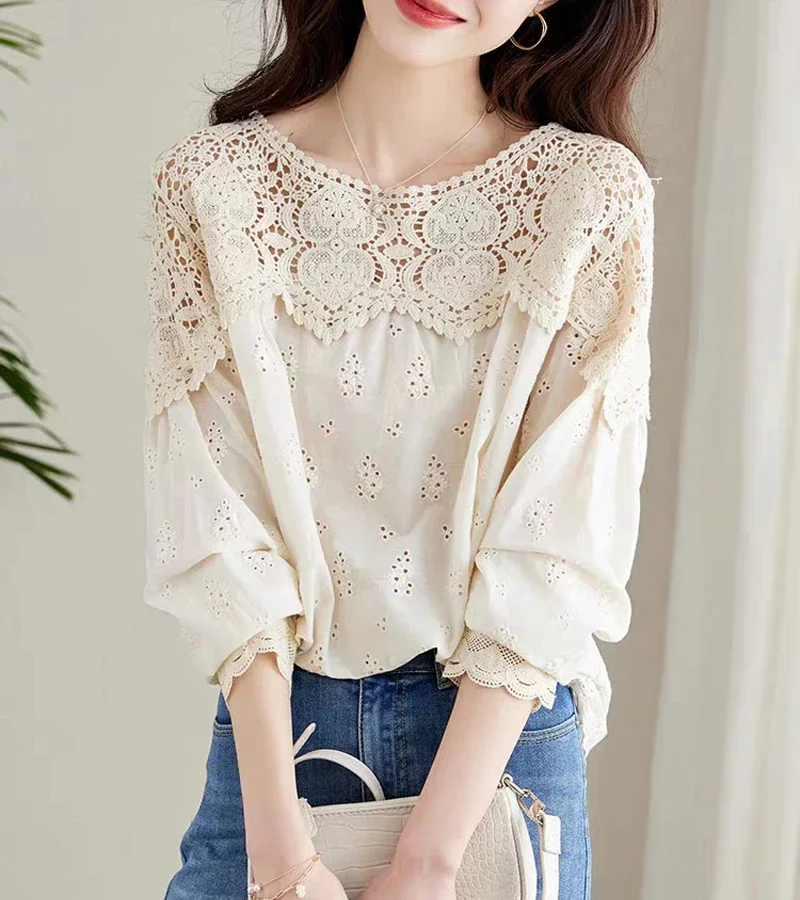 Apricot Cotton Lace Hollow Long-sleeved Blouse Female Autumn Korean Loose Large Size Design Sense of Fashion Casual Shirt Z625