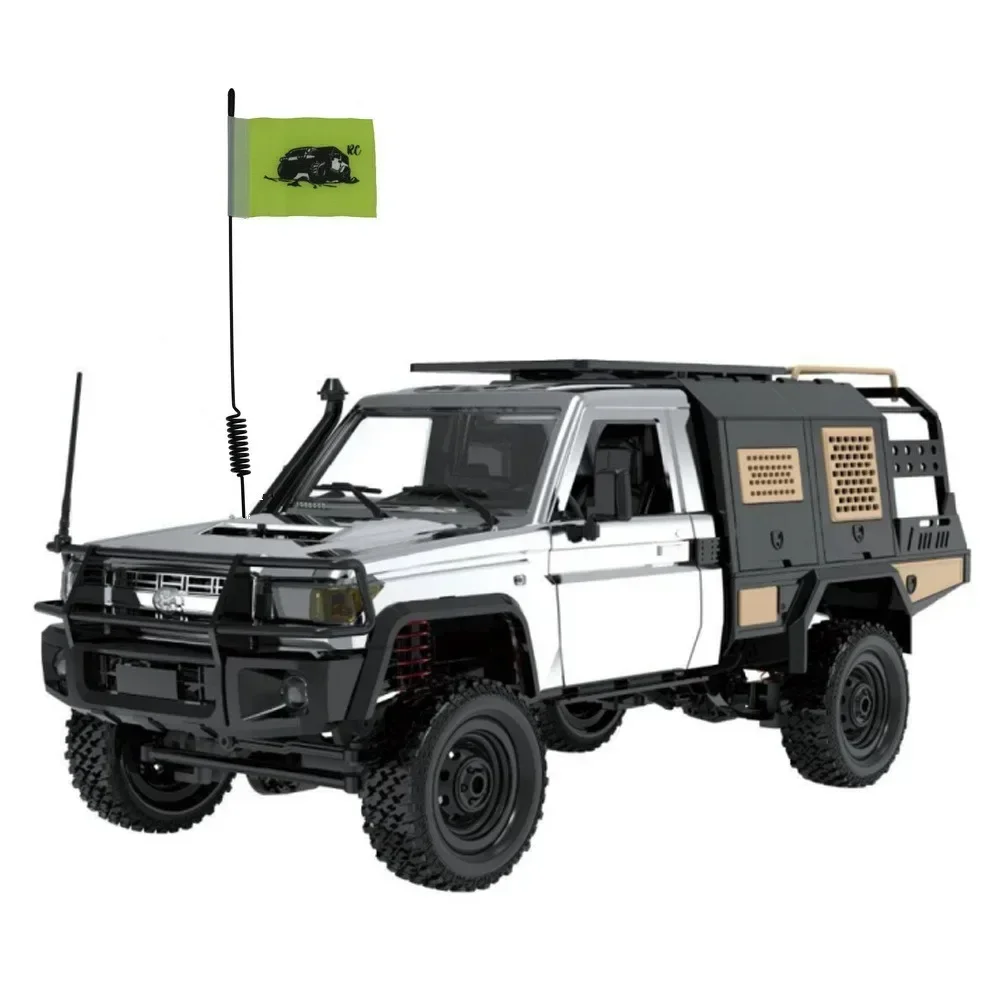 Mk1218 Metal Signal Flags & Poles For Rc Car Green Decorative Model Accessories Off-Road Truck Climbing Vehicle Simulation Decor