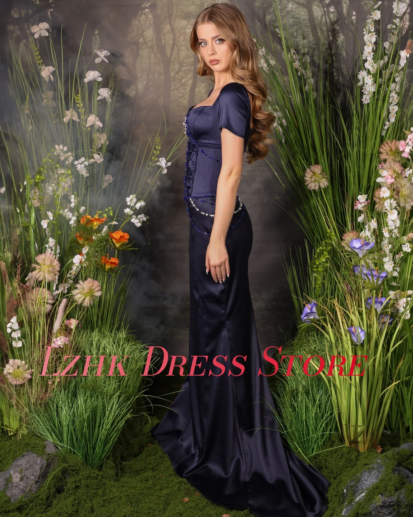 カスタマイズされた繊細なサテンマーメイドクリスタルスパンコールビーズ真珠イブニングドレスファッション半袖 V ネックフロアレングス