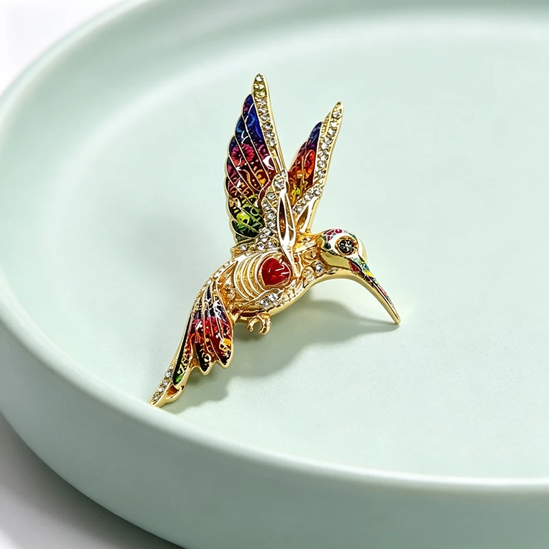 Colorful Enamel Hummingbird Brooch Inlaid Crystal Rhinestone Gold Plated Alloy Bird Lapel Pin Women Jewelry Accessory