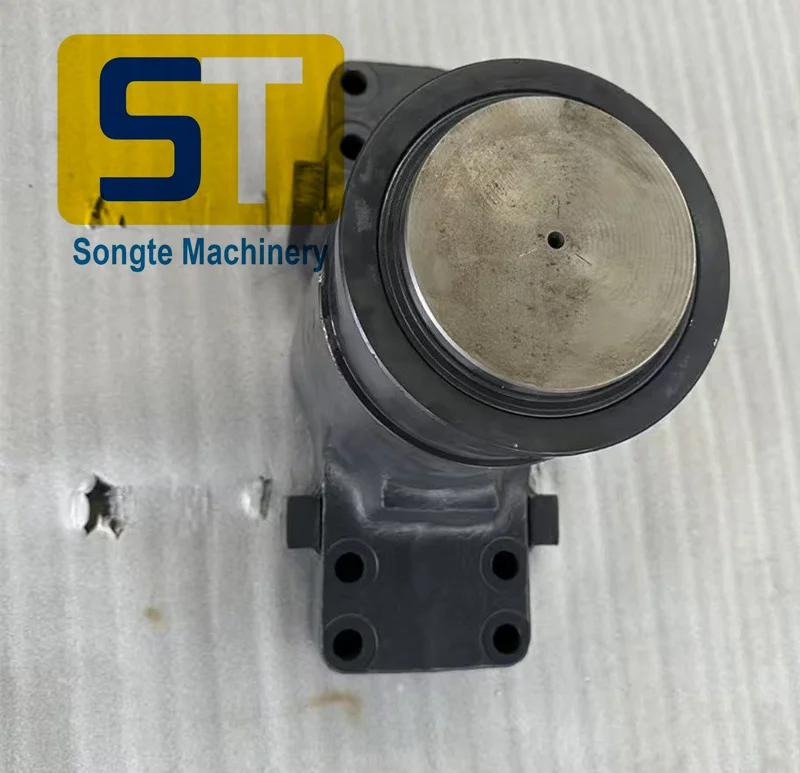 209-30-55121 YOKE PC650 PC750-7 PC750-8 PC800-8 PC850-8 Idler Yoke 209-30-55120 Track Adjuster Cylinder 209-30-55121