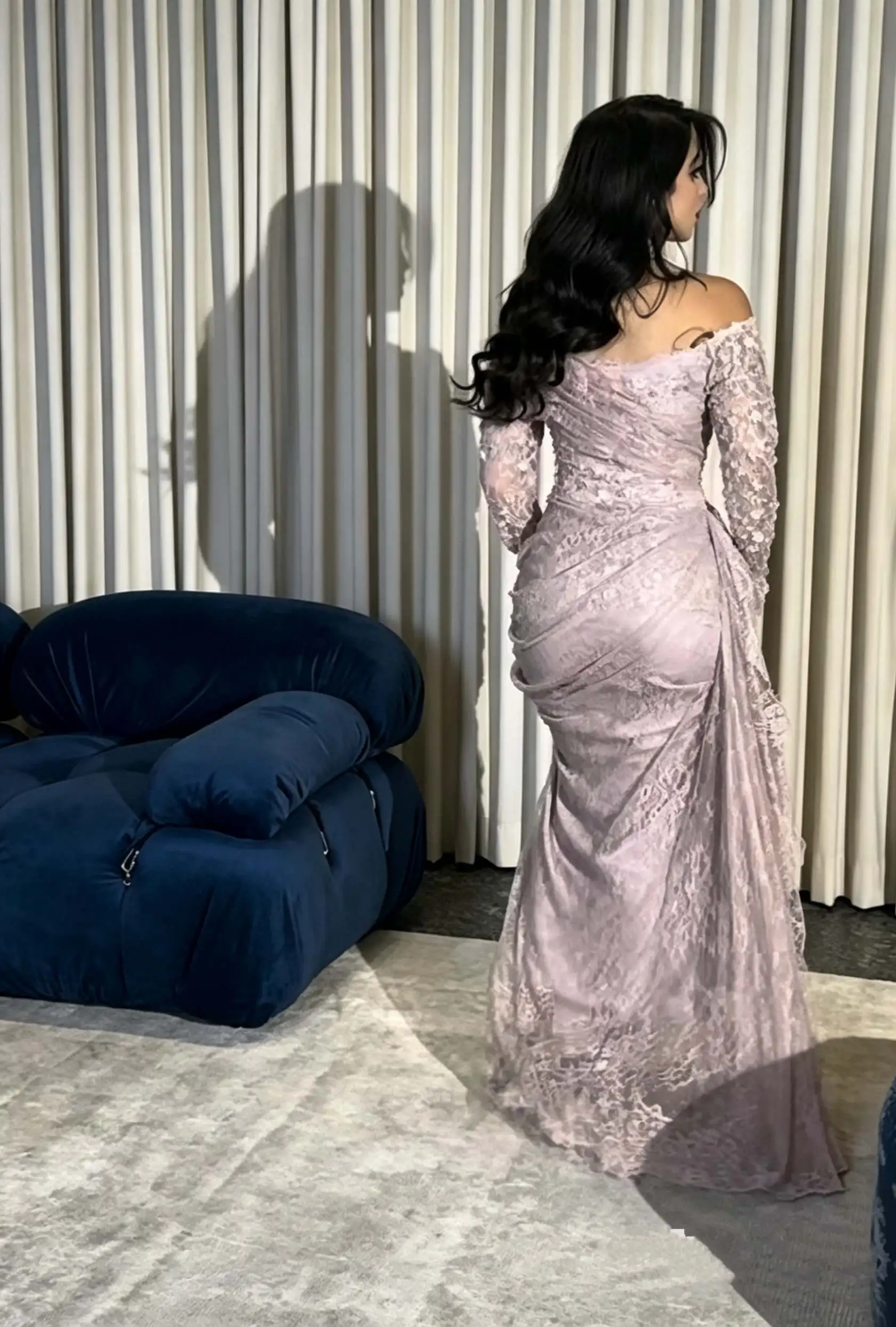 Aunber Elegant Pink Long Sleeve Lace Women Evening Prom Dresses Appliques Off-the-shoulder Formal Wedding Party Gowns Customized image 4