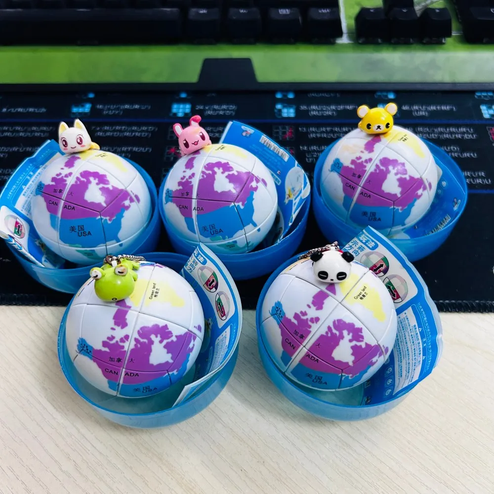 

Коллекционный набор кубиков Earth World Map 2x2 Ball Cube 2006 года, полный комплект.