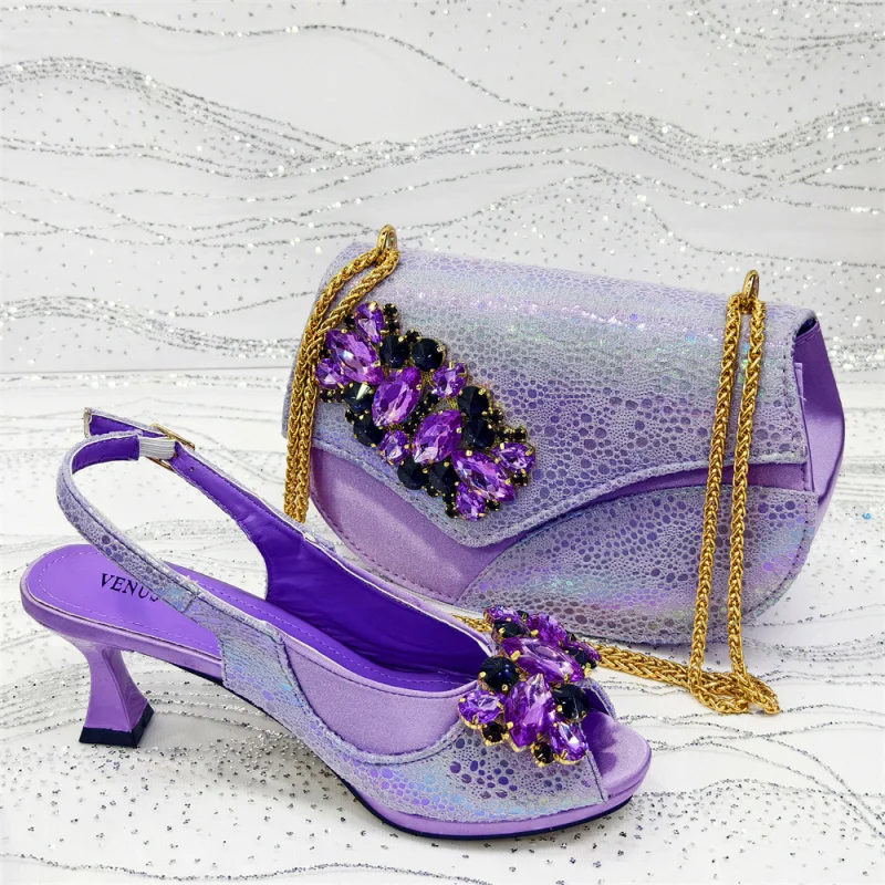 

Women's Bag Sandals Shoes Bag Set Mid Heel Peep Toe Shoes Flower Accessories Clutch Soft