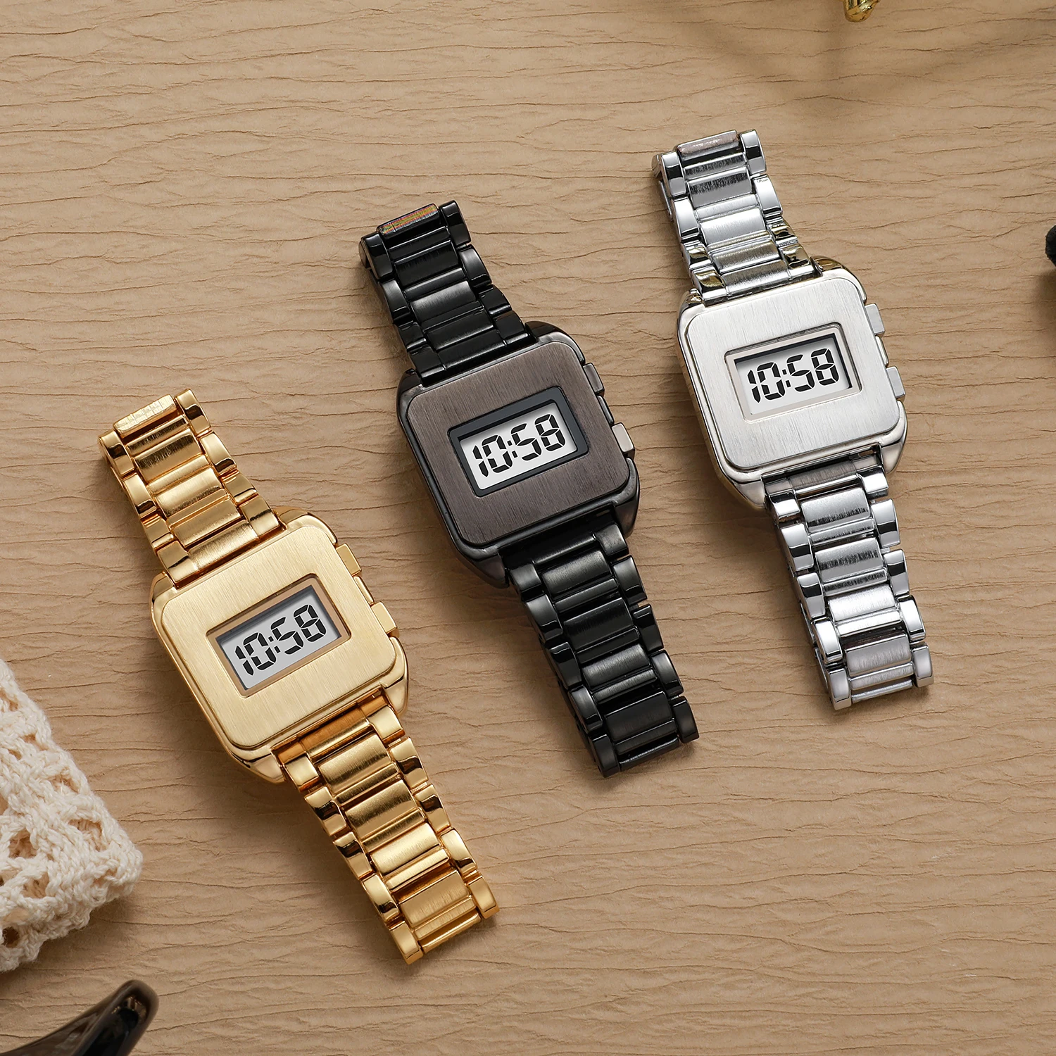 Simple Digital Men's Electronic Watch Arabic Numerals Show Conspicuous Daily Wearing Time as Gifts for Grandpa's Daily Life