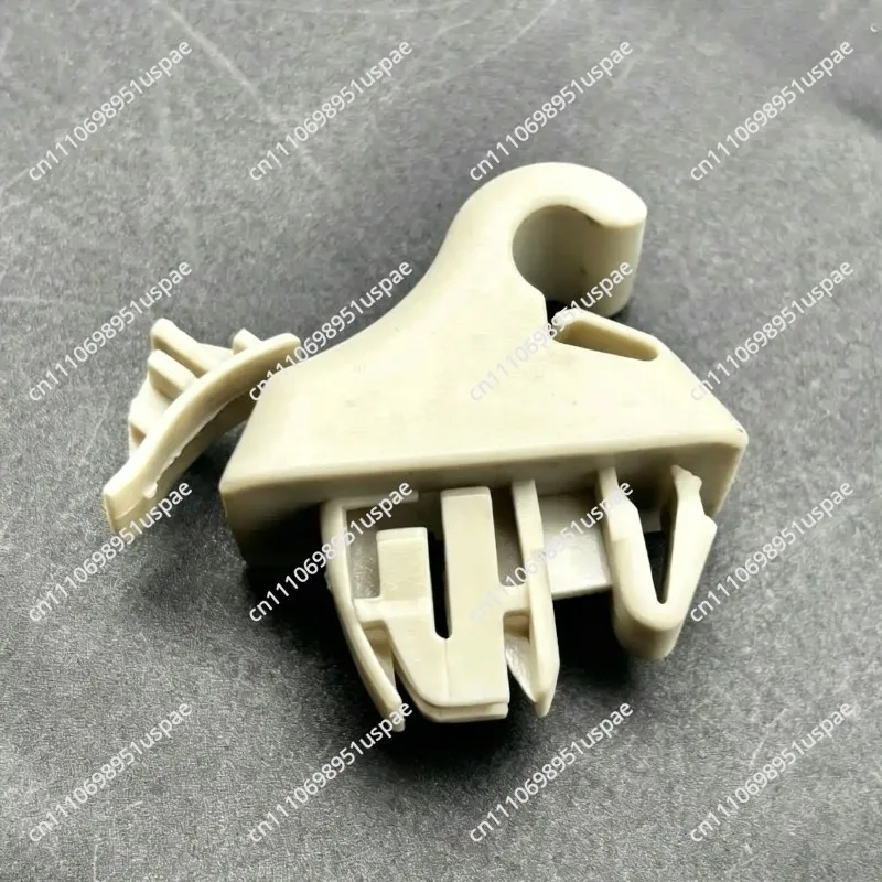 For 1pcs For Mitsubishi Pajero V73 V77 V93 V97 Sun Visor Clip Retainer Clip