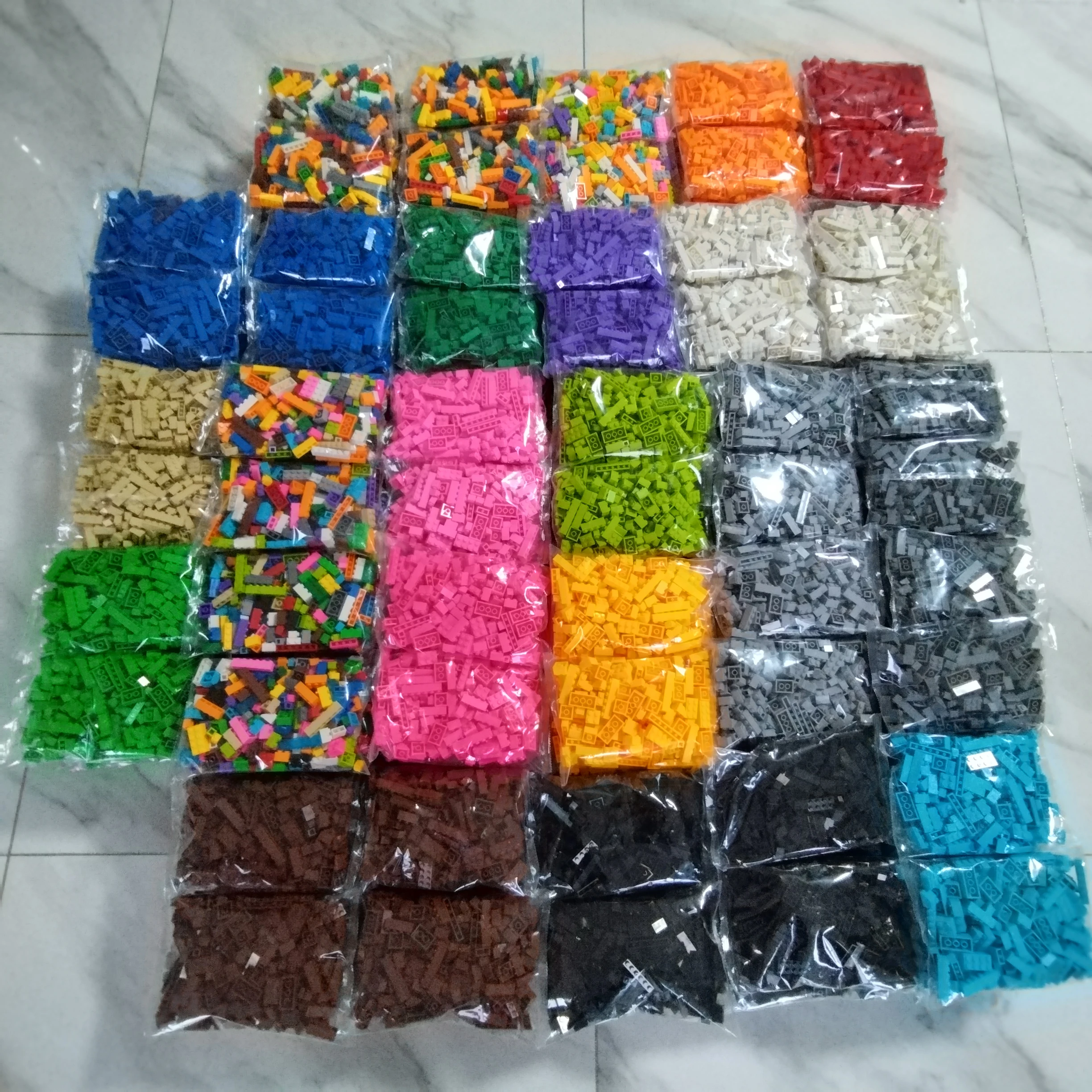 Ensemble de blocs de construction et de plaques de base compatibles avec les figurines cadeaux LEGO, jouets de bricolage créatifs pour garçons et filles, puzzle amusant pour enfants, 17 couleurs, 20styles