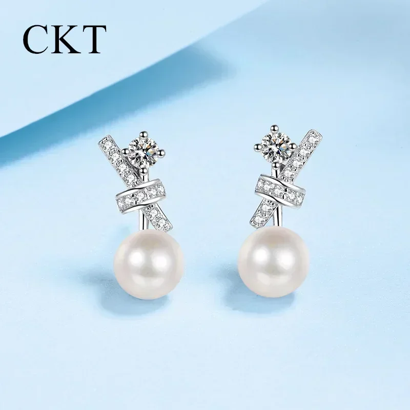

18K White Gold Freshwater Pearl Earrings 0.72ct Moissanite Earrings Temperament Platinum Pt950 Stud Earrings Wedding Jewelry