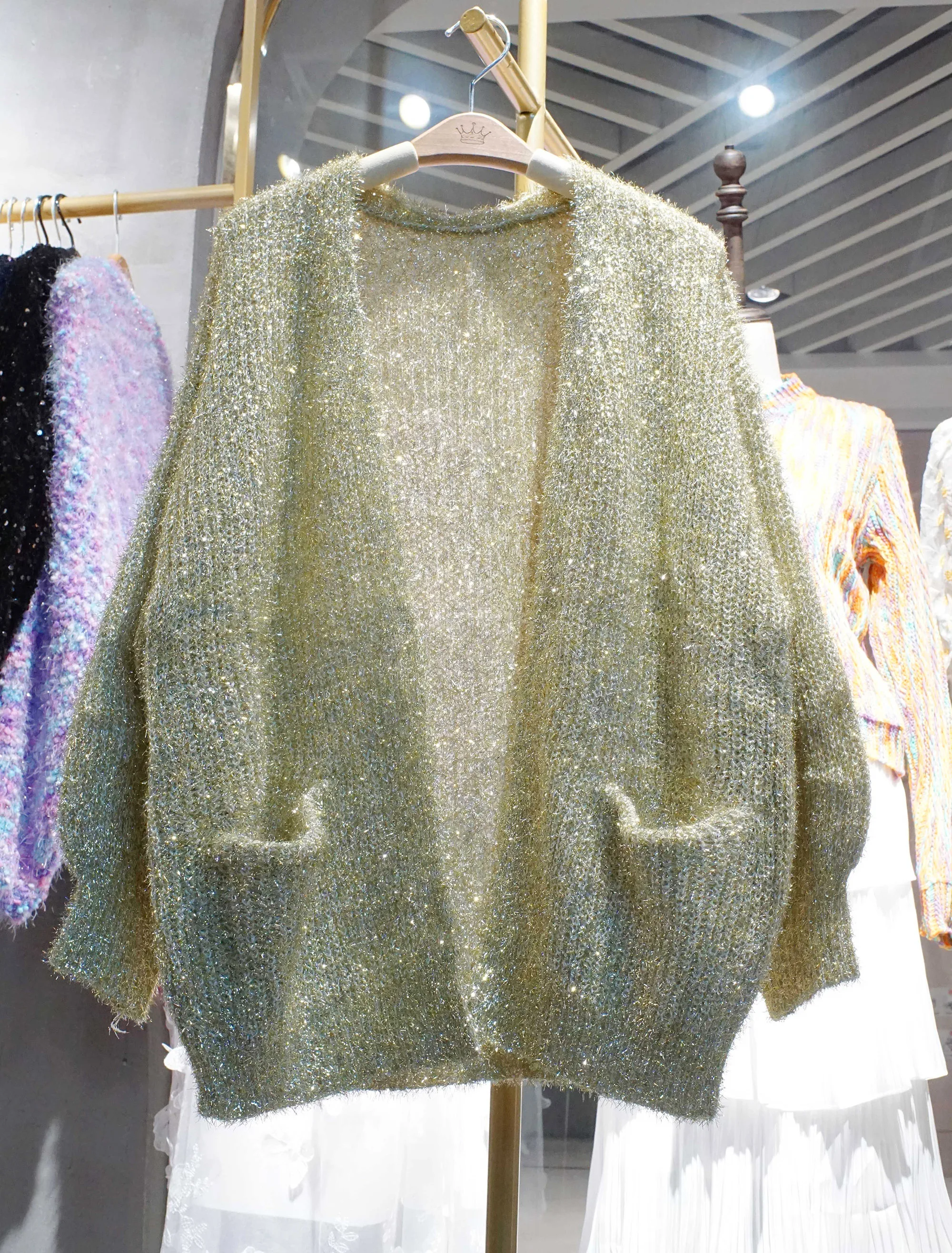 

Женский свободный вязаный кардиган с блестками в корейском стиле, с длинными рукавами, стандартной длины, с яркими нитями, для повседневной носки