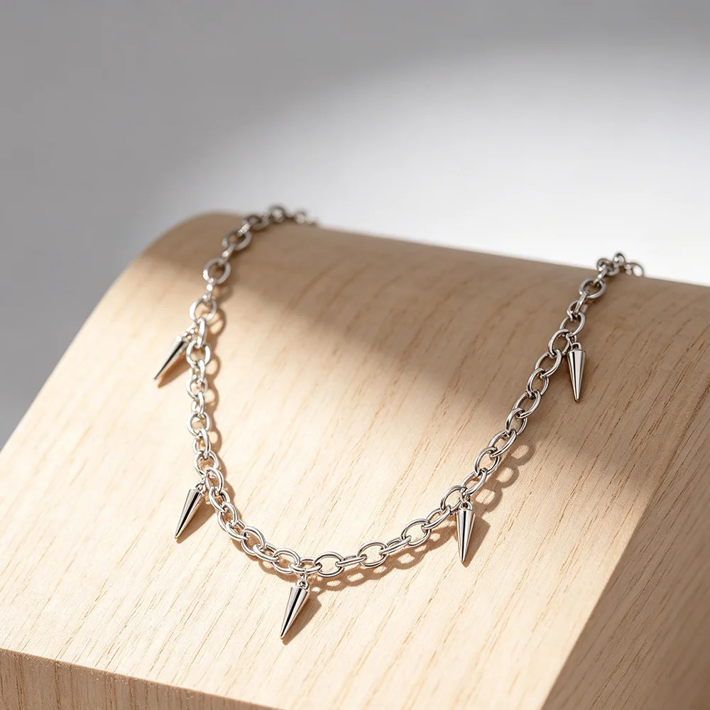 Unisexowy naszyjnik choker Y2K – Goth Punk Spike Choker recenzja i cena