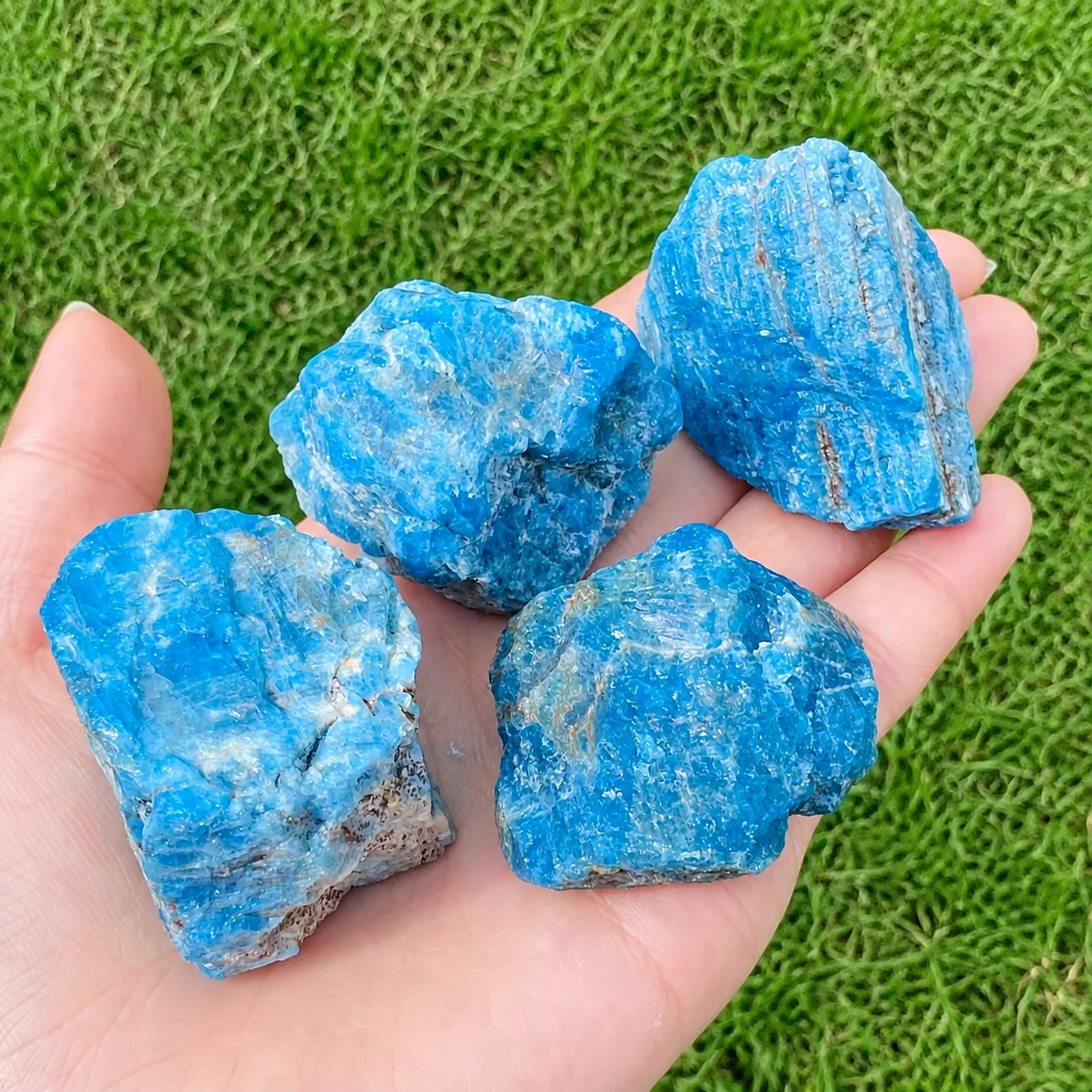 Natural Blue Apatite Rough Raw Stone Crystal Mineral Specimen Reiki Healing Stone Home Room Decoration Gift