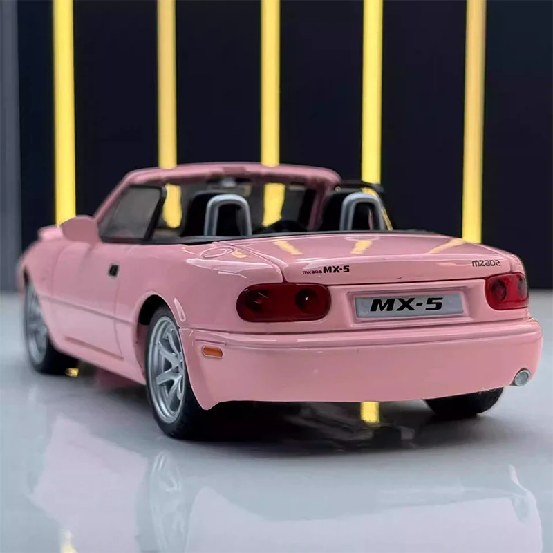 Open Cars 1:32 Alloy Diecast  Simulation Exquisite Model Toys Cute Appearance Sound Light Boy girl toys birthday Gifts