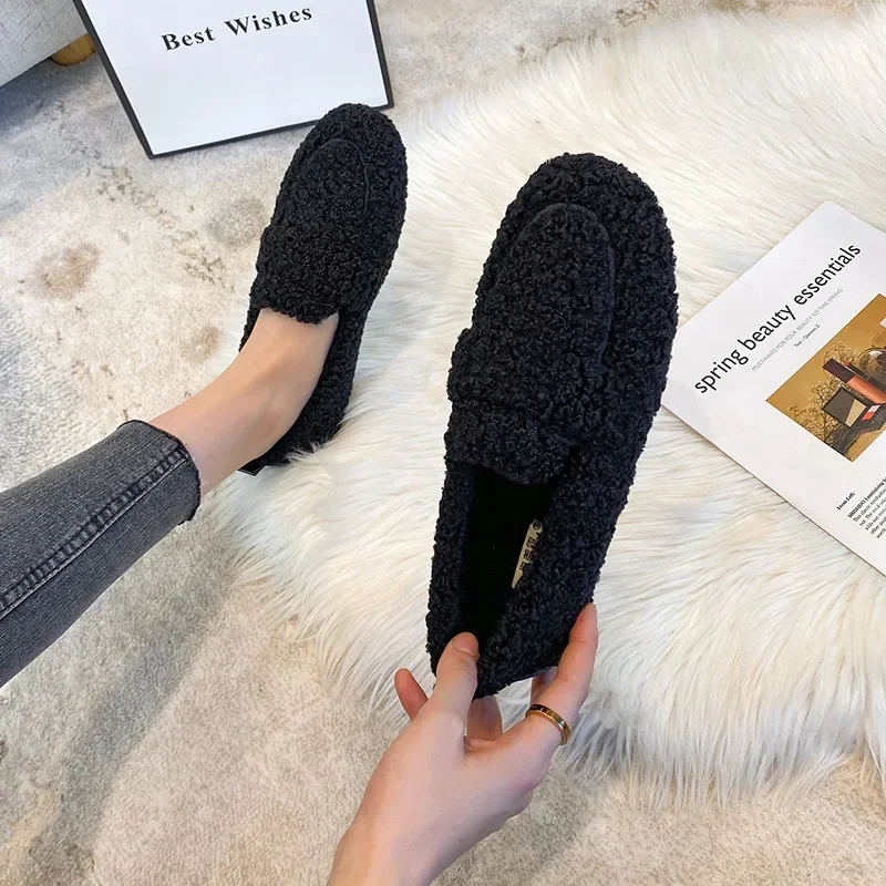 Women\'s 2024 New Curly Lambswool Flat Shoes Autumn Winter Outside Wear Lamb Loafers Black Beige Cashmere Lazy Hair Plus Size 43