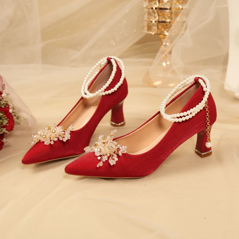 

Туфли на одинарной платформе с бисером, модные нескользящие износостойкие туфли на высоком каблуке с острым носком и цветочным ремешком