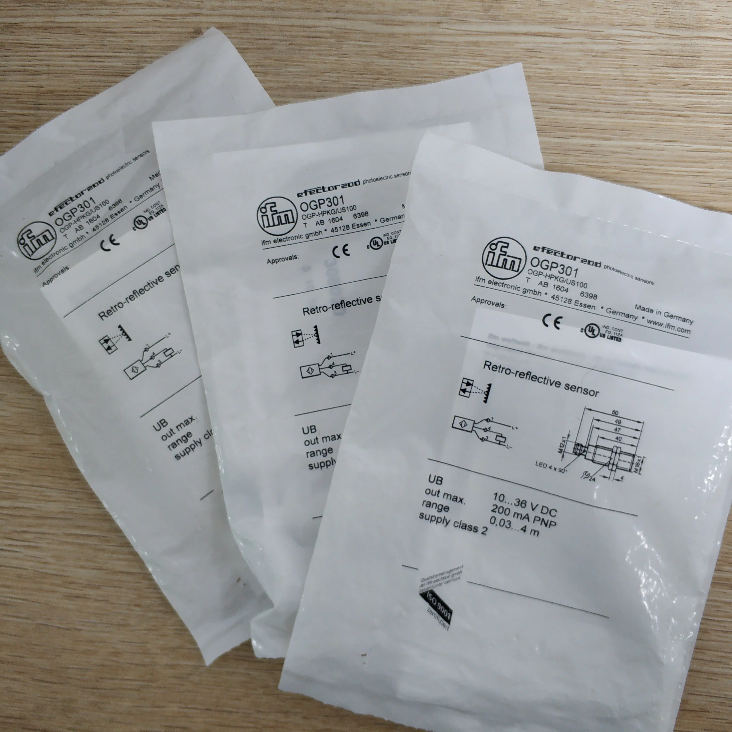 

OGE301 OGP301 OGE300 OGS300 OGE200 OGS200 OGS500 OGP700 OGP200 OGP500 Светоотражающий сенсорный переключатель
