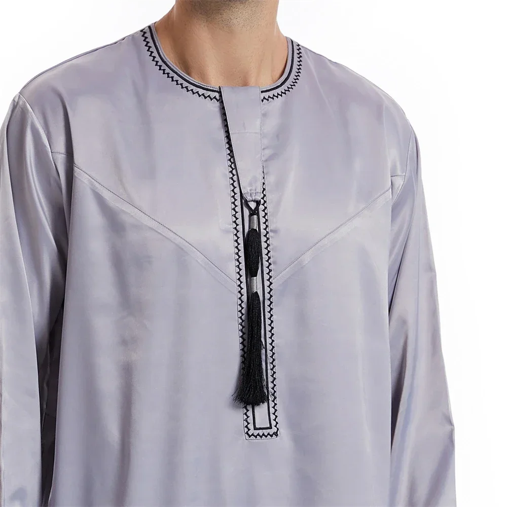 

Ramadan Robe Arab Middle East Muslim Men Thobe Jubba Long Sleeves Tassel Islamic Kaftan Thawb Maxi Dubai Abaya Dress Eid Abayas