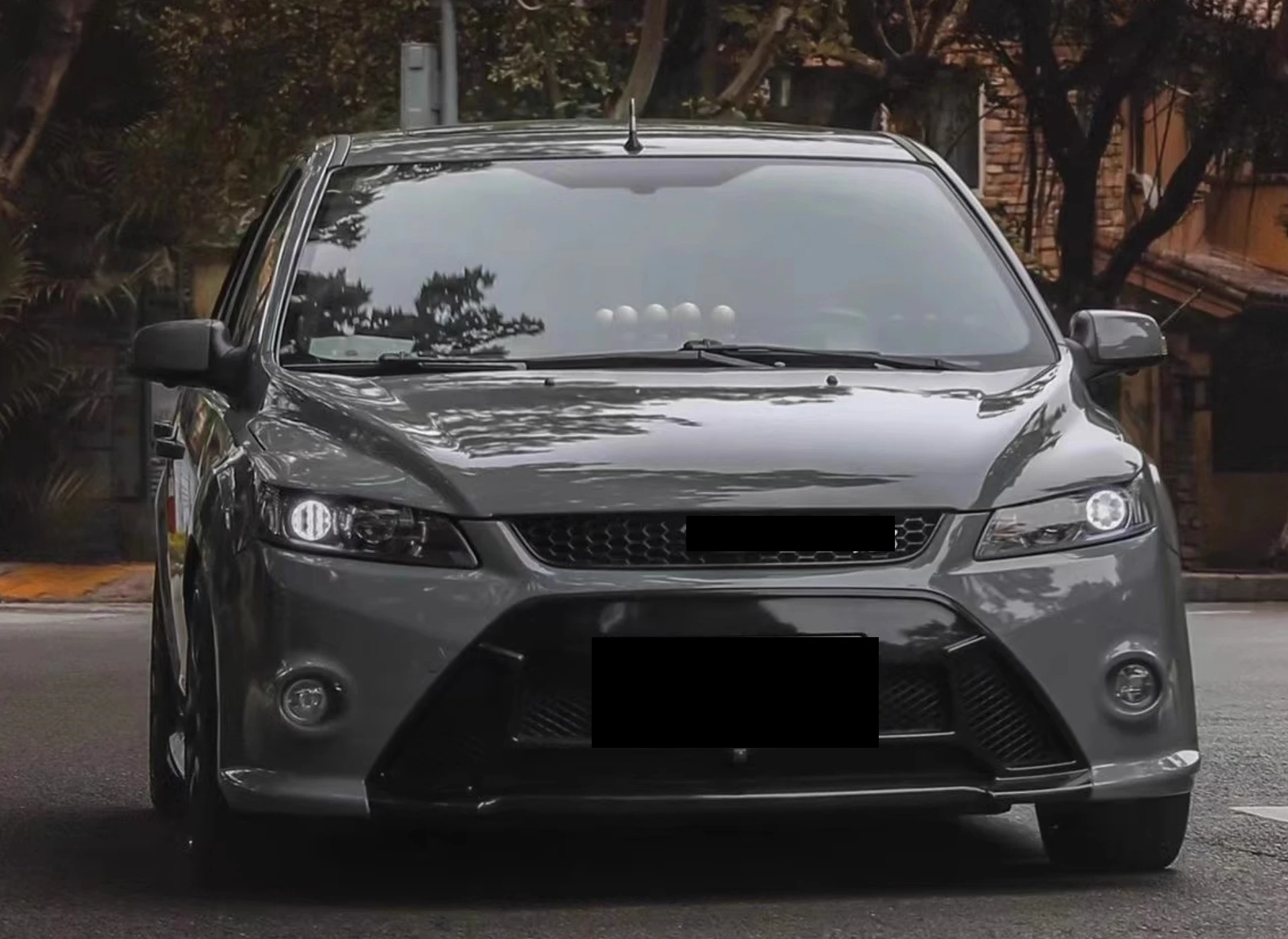 PP Material Front Rear Bumper Side Skirt Grille Tailpipe Top Wing for Ford Focus 09-13 Modified RS Body Kit Car Accessories