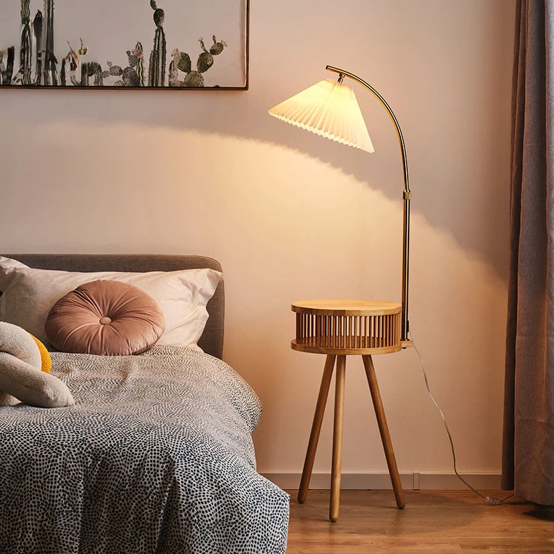 

Wooden Led Floor Lamp Creative Tripod Sofa Corner Standing Lights Bedroom Bedside Lamps Home Decor Indoor Lighting Fixtures