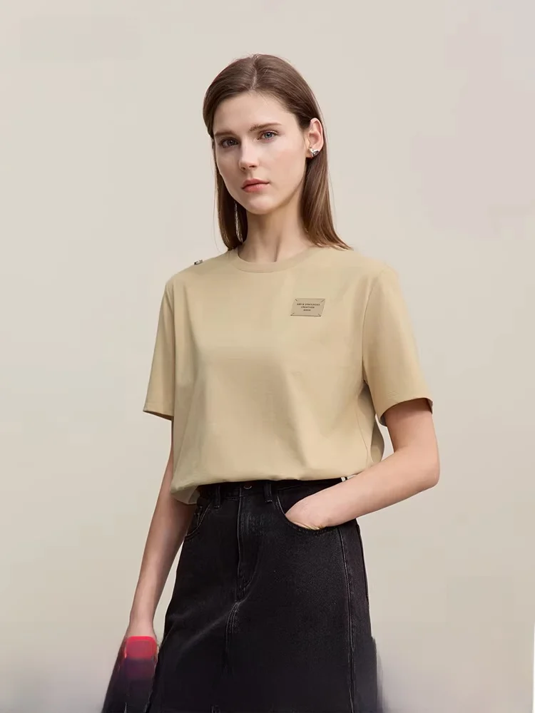 

Новая летняя повседневная хлопковая футболка для женщин, свободного кроя, с коротким рукавом, круглым вырезом, вышивкой букв и металлическим декором, удобный топ