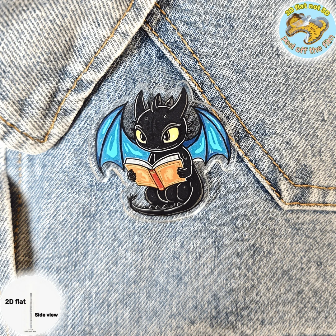 

Брошь с мультяшным драконом для чтения книг, 2D плоский акриловый орнамент, милая булавка и значок без зубцов, украшение для сумки, одежды, куртки, шляпы