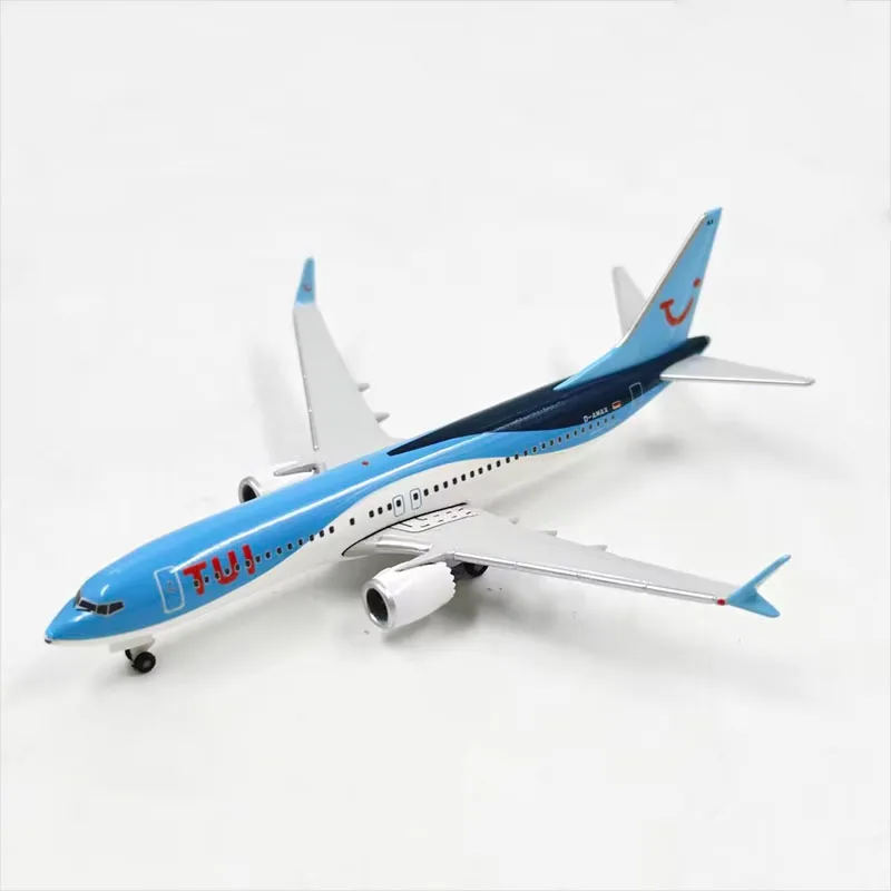 Herpa Diecast Alloy 1:500 Scale B737 Max 8 532679 Passenger Airplane Model For Display Collections