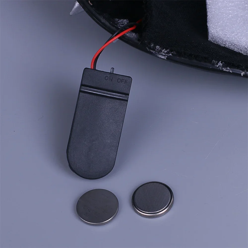 Game Watch Dog Masks Wrench Marcus LED Light Mask Eyes Changeable Cosplay Mask for Man Adult Halloween Party Carnival Masquerade