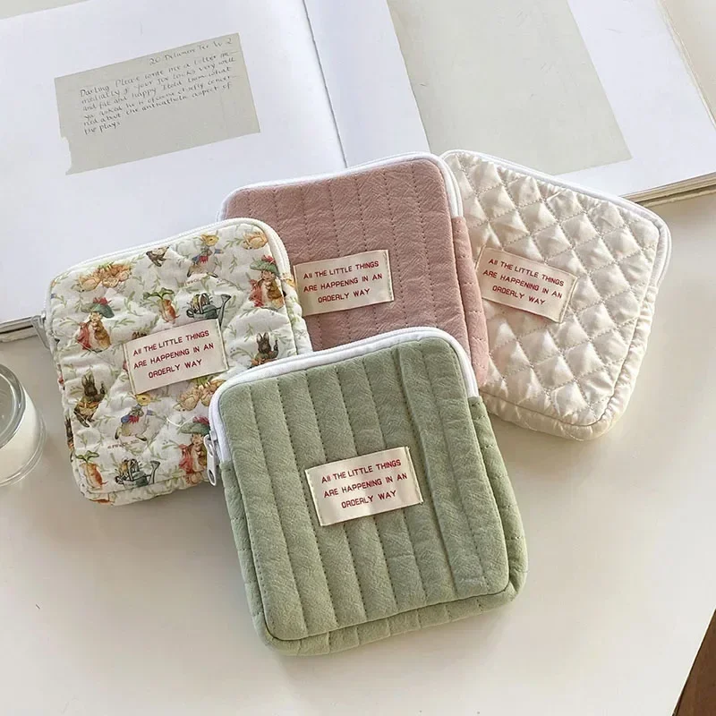 Korean Square Nylon Small Makeup Bag Coin Purse Student Small Earphones Zero Wallet Girl Portable Lipstick Storage Bags