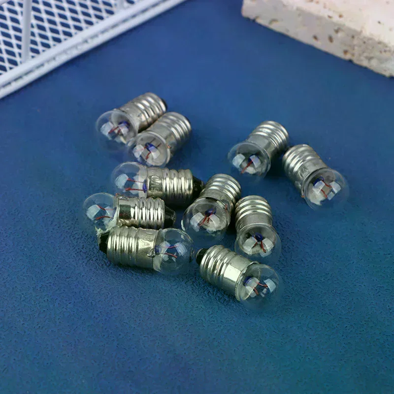 10Pcs Miniature Round 1.5V 2.5V 3.8V Small Light Cannon For Student Experiment Small Light Bulbs Flashlight Bulb Beads