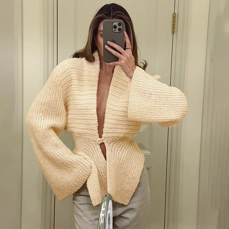 

Leosoxs Beige Vintage Knit Sweater Cardigan for Women Hollow Out Loose Elegant Autumn 2025 Cover Up Knitwear Female Cardigan Top
