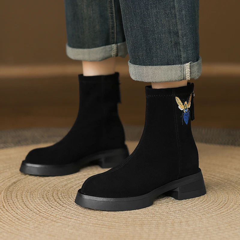 2026 new winter women ankle boots natural leather plus size 22-25cm cow suede round toe embroidery retro back zip short boots